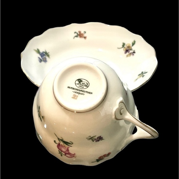 NWOT HUTSCHENREUTHER "MIRABELL" One TEACUP & Two SAUCERS - Picture 7 of 10